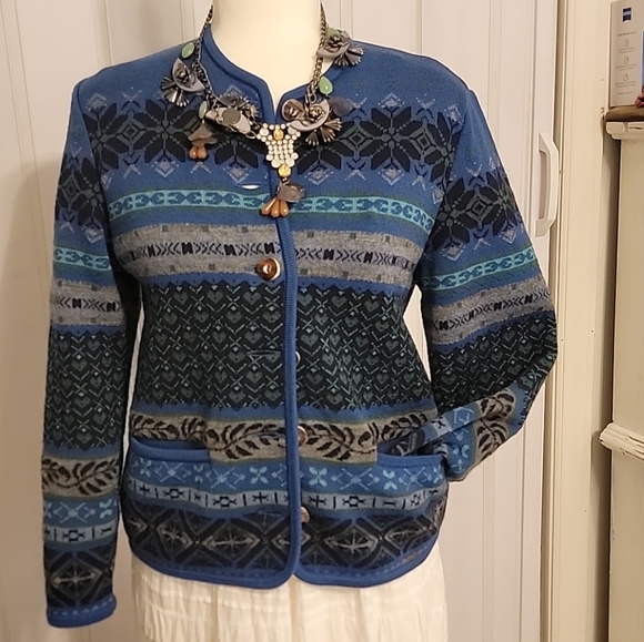 GEIGER Collection Austrian Pure New Wool Norwegian print Cropped Cardigan Sz 34 - Picture 1 of 14
